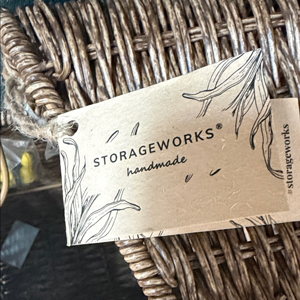 NWT Storageworks Hanging Woven Basket Set - Picture 6 of 6